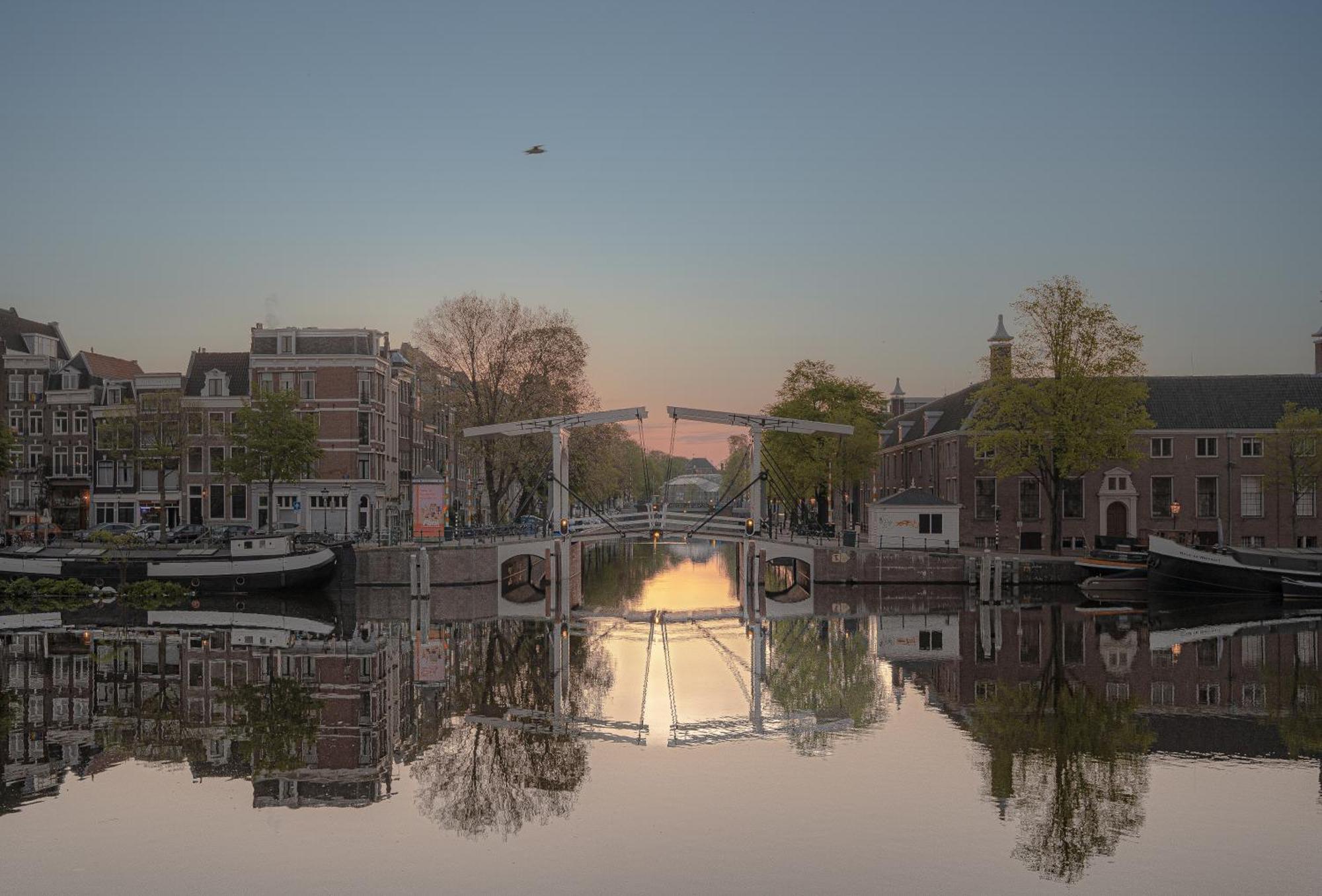 Skinny Bridge Boutique Stay Amsterdam Exterior foto